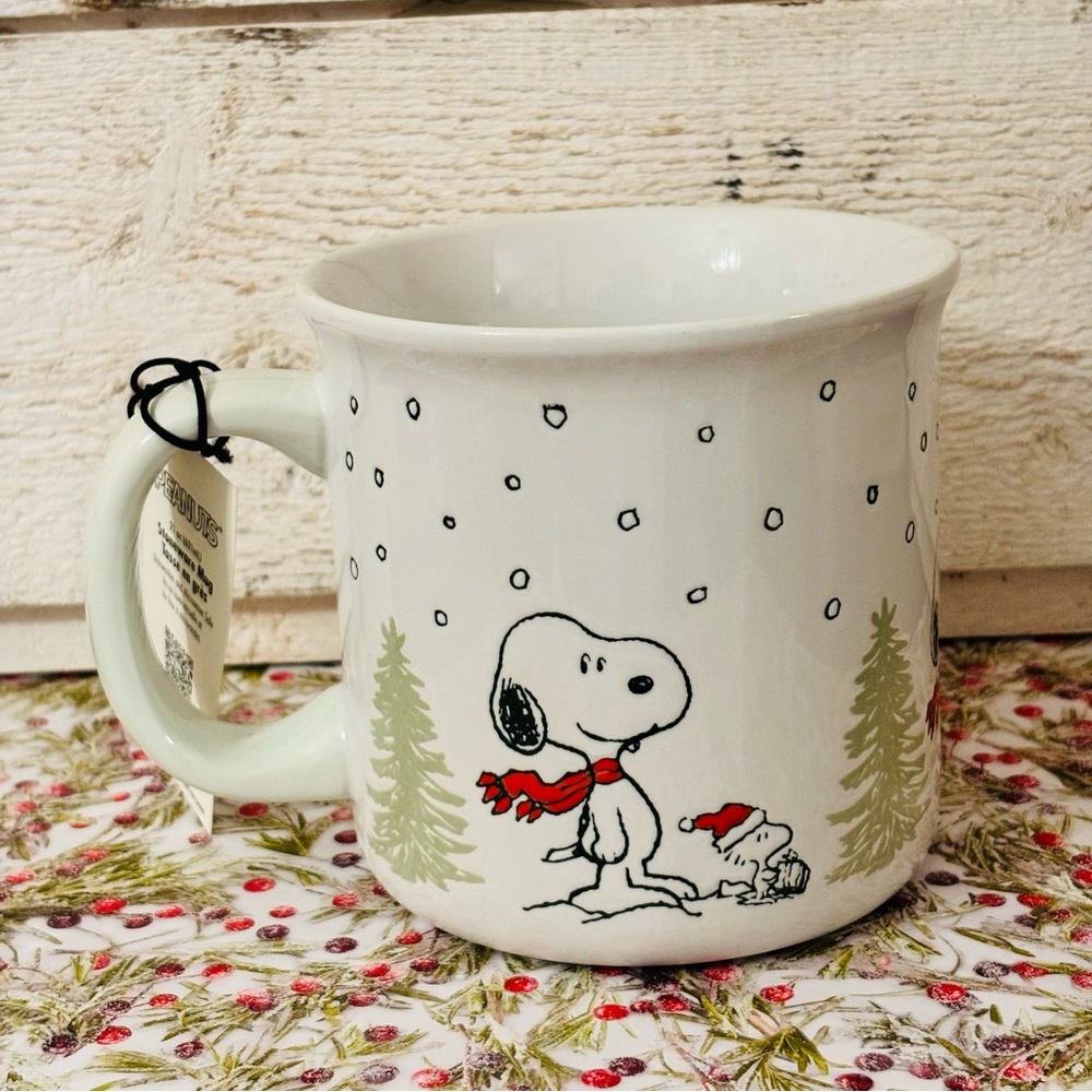 Peanuts SNOOPY Woodstock “HAPPY HOLIDAYS!” 21oz Stoneware Winter Coffee Mug NEW - Picture 6 of 12